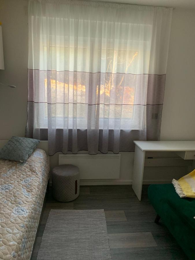Riodia Seaview Stay Примоштен Экстерьер фото