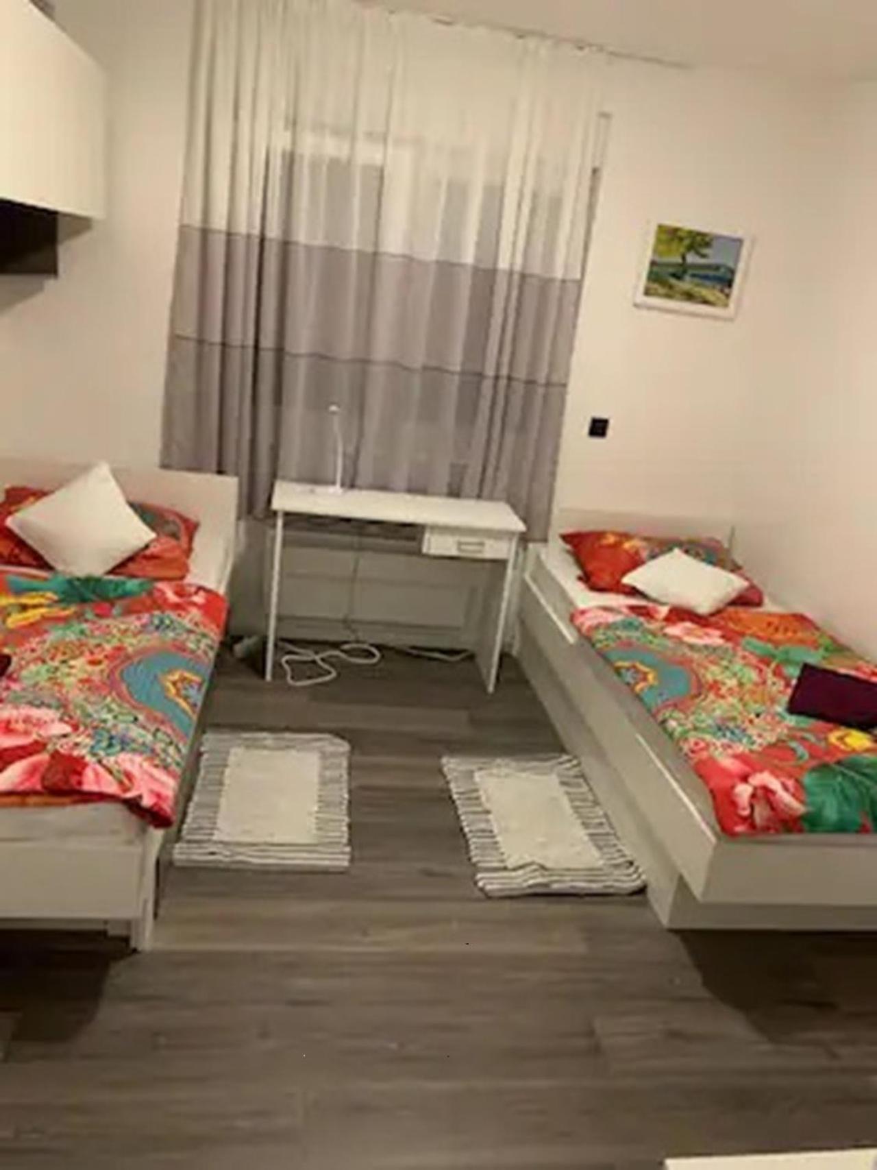 Riodia Seaview Stay Примоштен Экстерьер фото